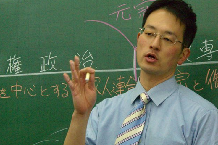 4冊の本が教えてくれたこと　日本一生徒数の多い社会講師・伊藤賀一｜私のバイブル